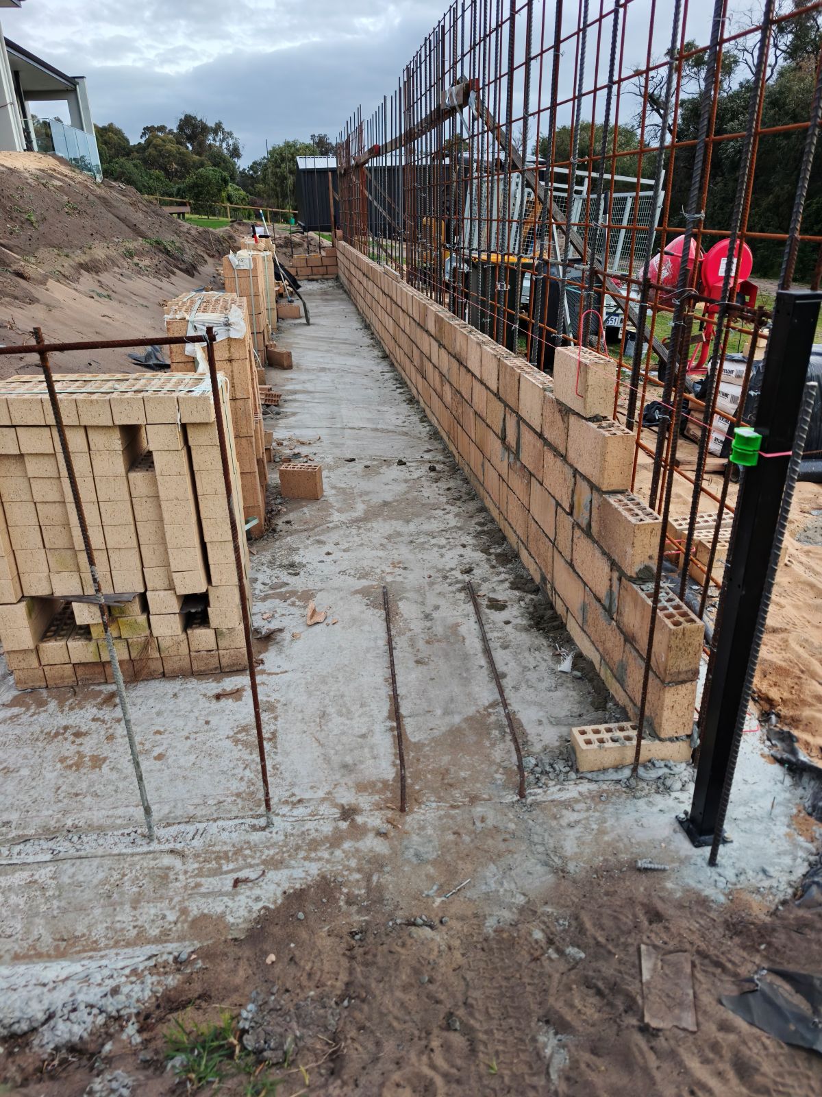 Block Retaining Wall & Footings
